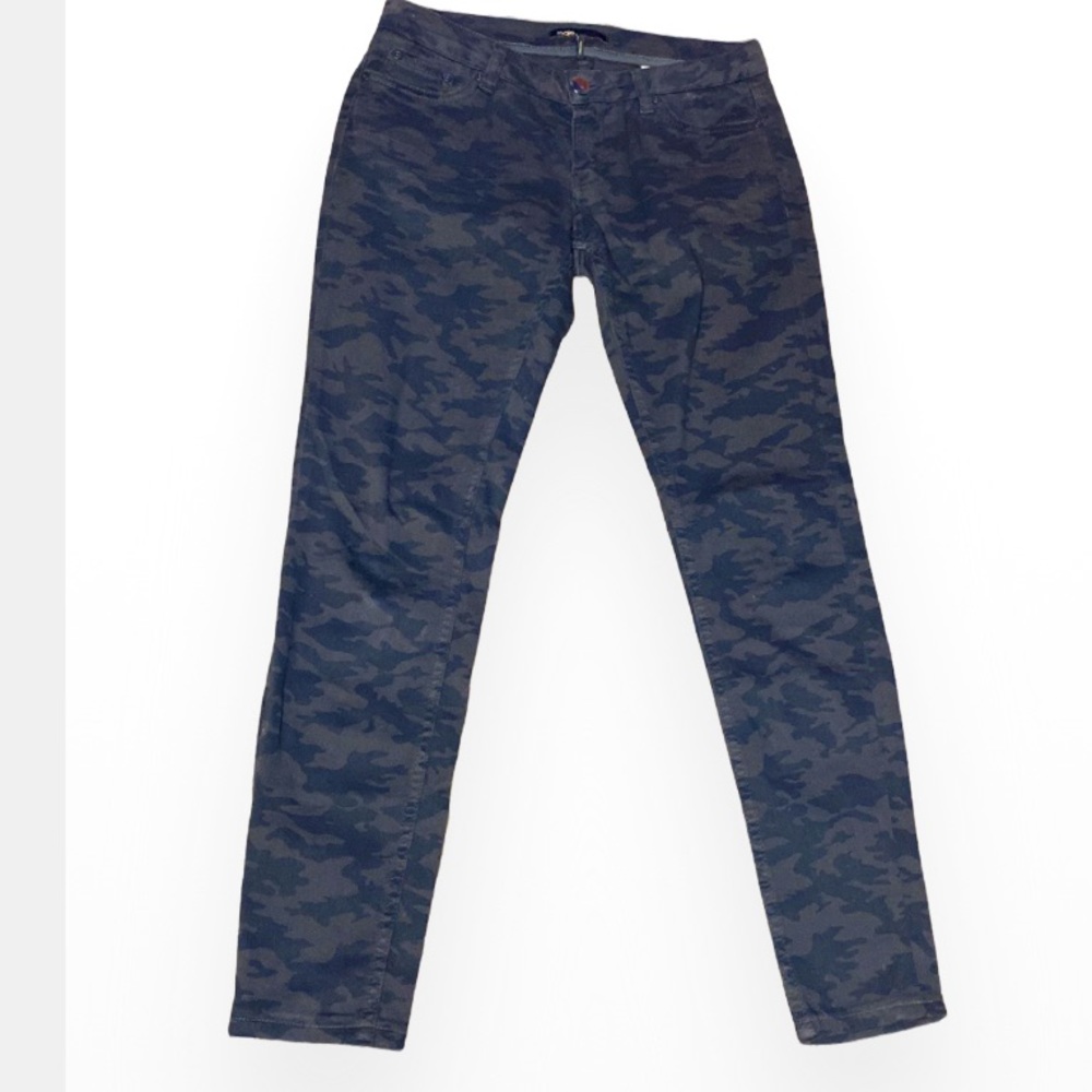 Maje | Dark Green Black Camo Skinny Jeans Size 6”